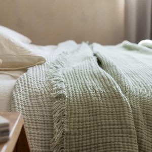 Muslin Knit Throw with Tassels