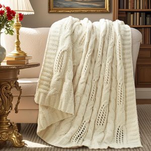Cable Knit Chenille Blanket
