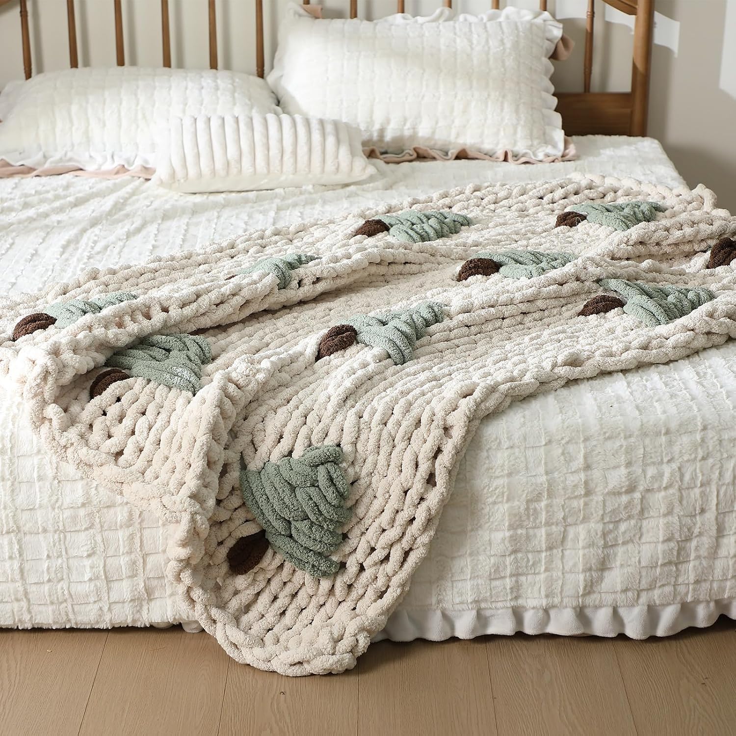 Christmas Tree Knit Throw - Image 5