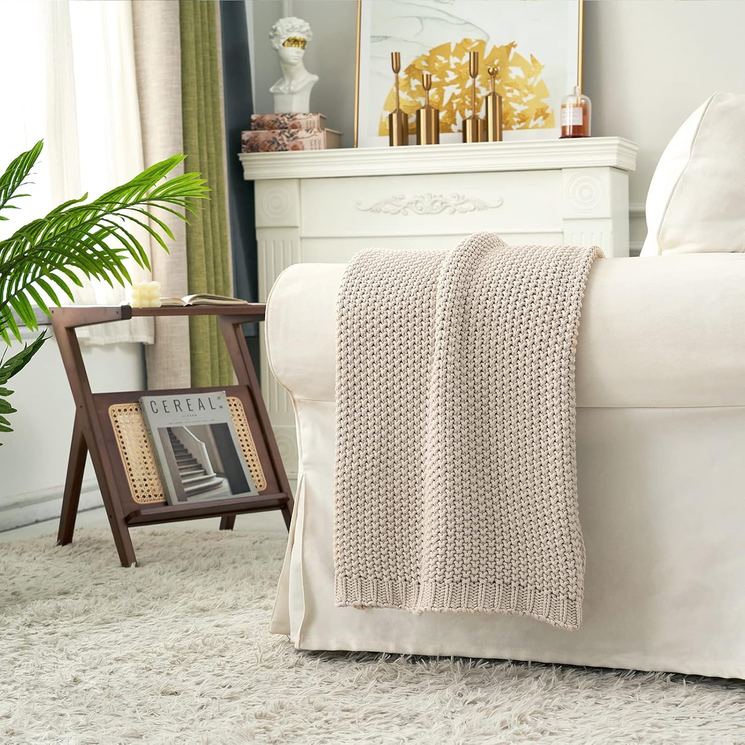 Chunky Cable Knit Bed Throw - Image 2